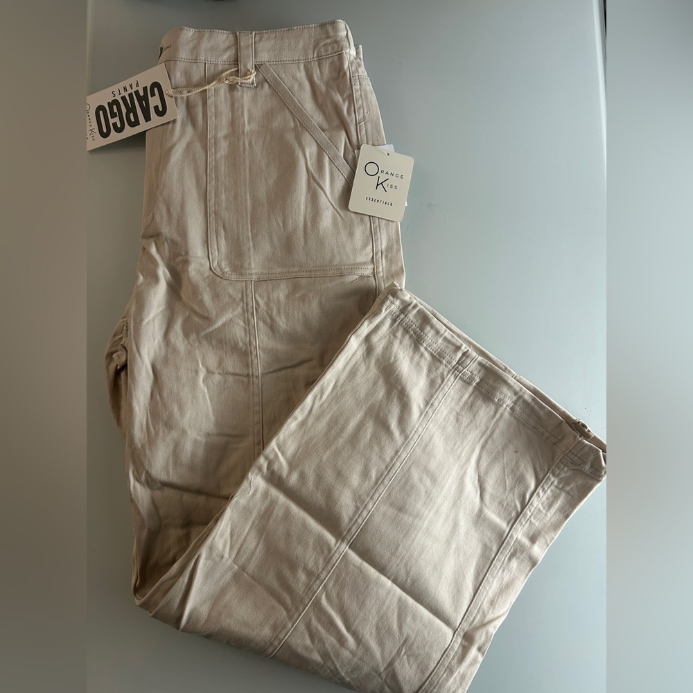 Women's Cream Straight Leg Jeans